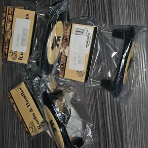 5 Big Sky Carvers Knobs & Handles Bears